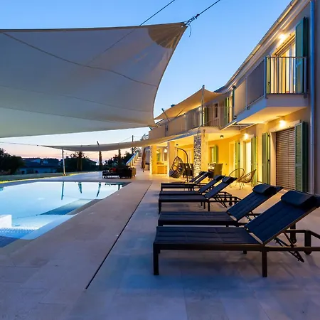 Panorama Porec Вилла